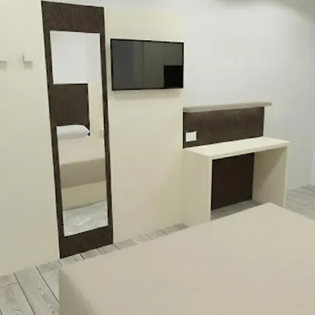 Hotell Airone 3*